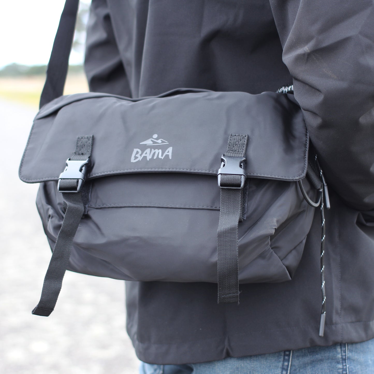 BAMA Waterproof Shoulder Pack