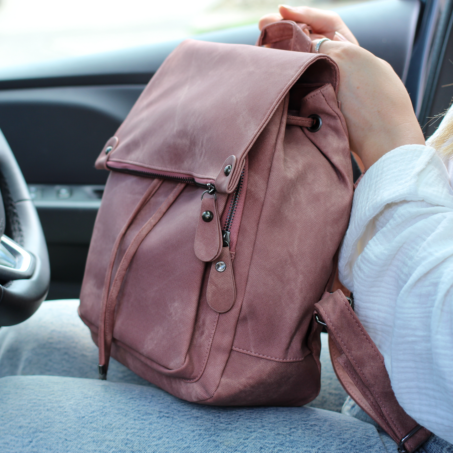 Cotinga Canvas Backpack