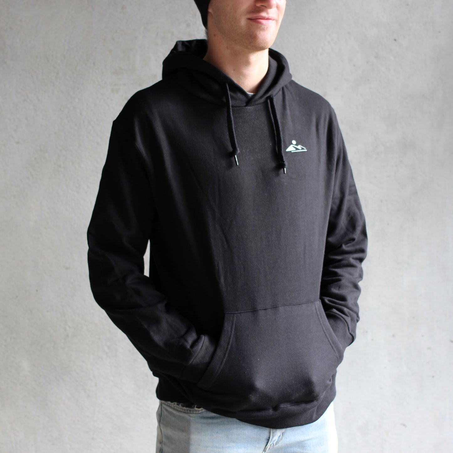 COSY HOODIE BLACK